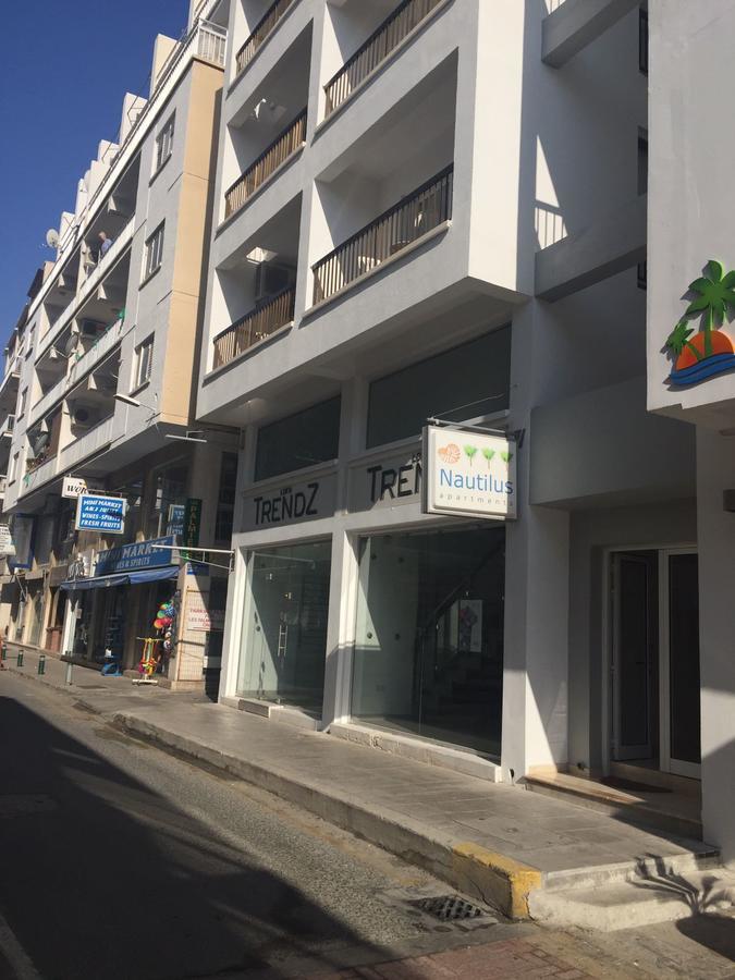 Nautilus Tourist Apartments ลาร์นาคา ภายนอก รูปภาพ